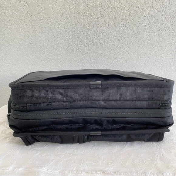 Tumi expandable laptop briefcase
